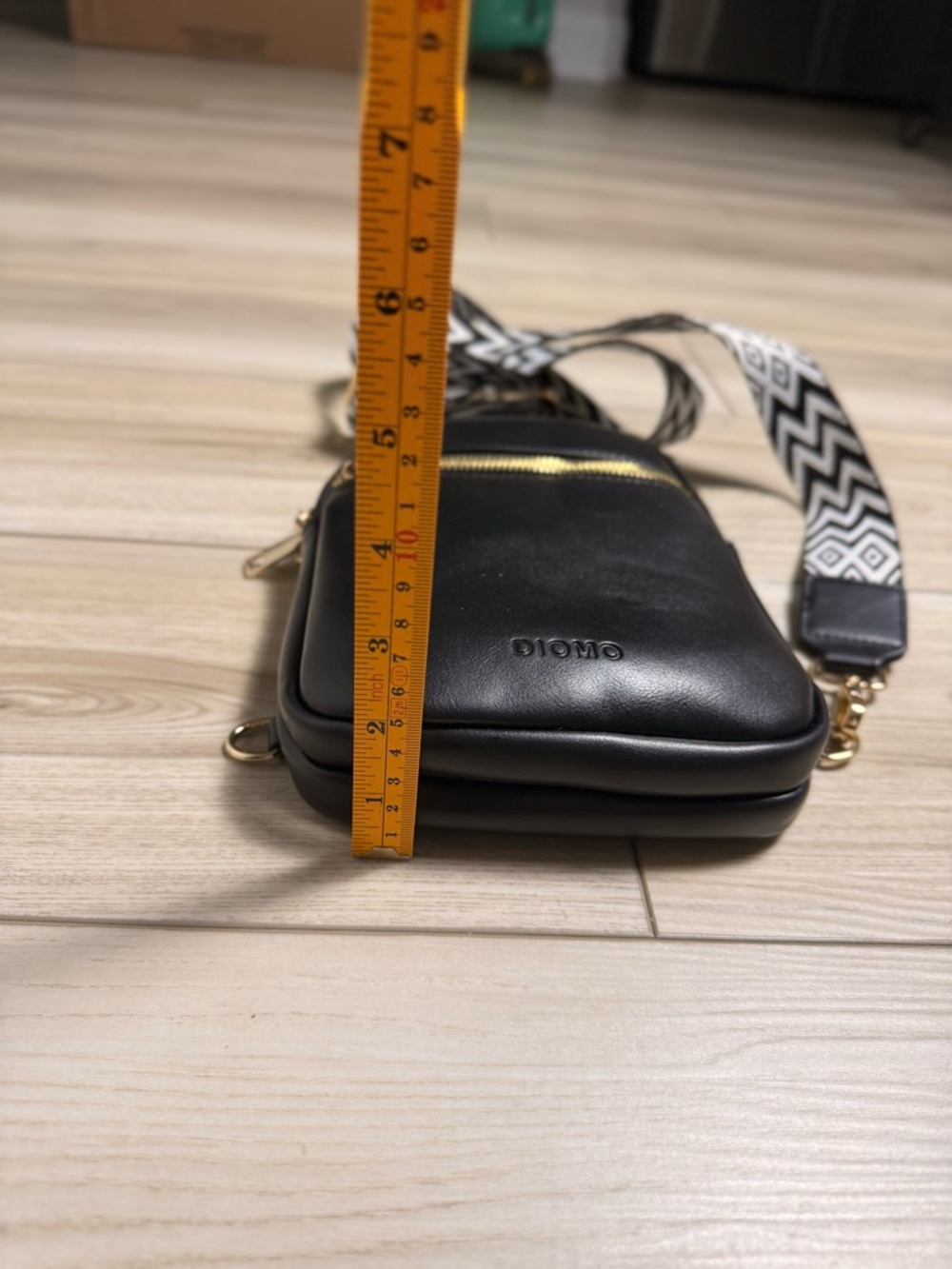 DIOMO Black RFID Sling Bag Crossbody Travel Anti Theft - Picture 7 of 12
